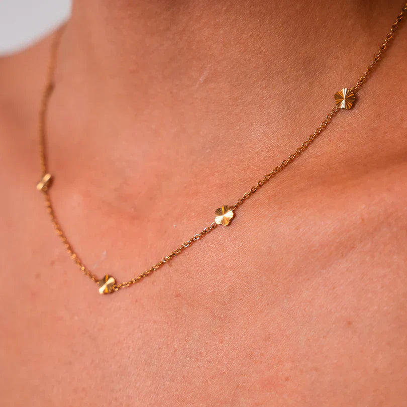 Collar Trébol