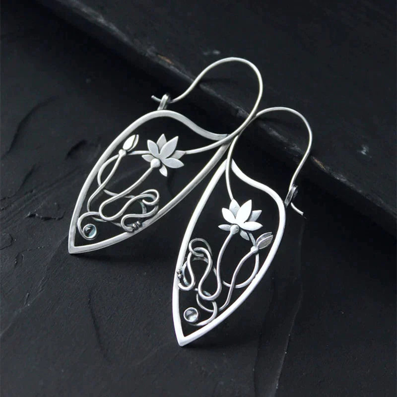 Caravanas Flor de Loto en Plata de Ley