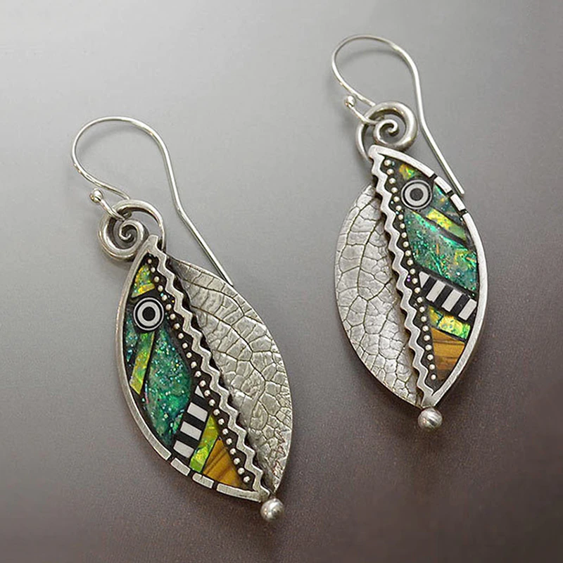 Caravanas de Hoja en Plata con Cristales Verdes