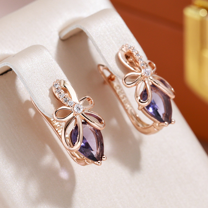 Caravanas Elegantes con Cristal Morado