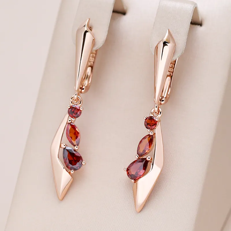 Caravanas Colgantes Elegantes con Cristales Rojos
