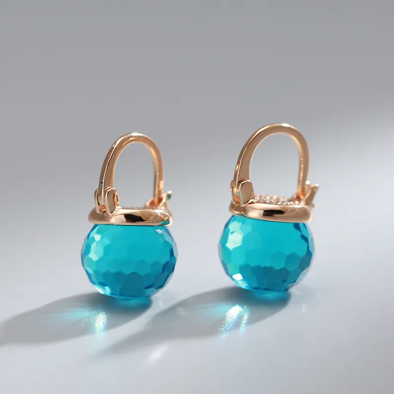 Caravanas Elegantes de Cristal
