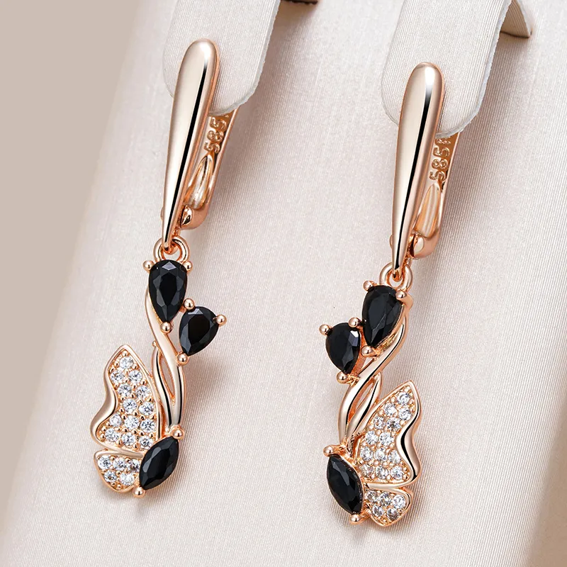Caravanas Elegantes con Cristales Negros
