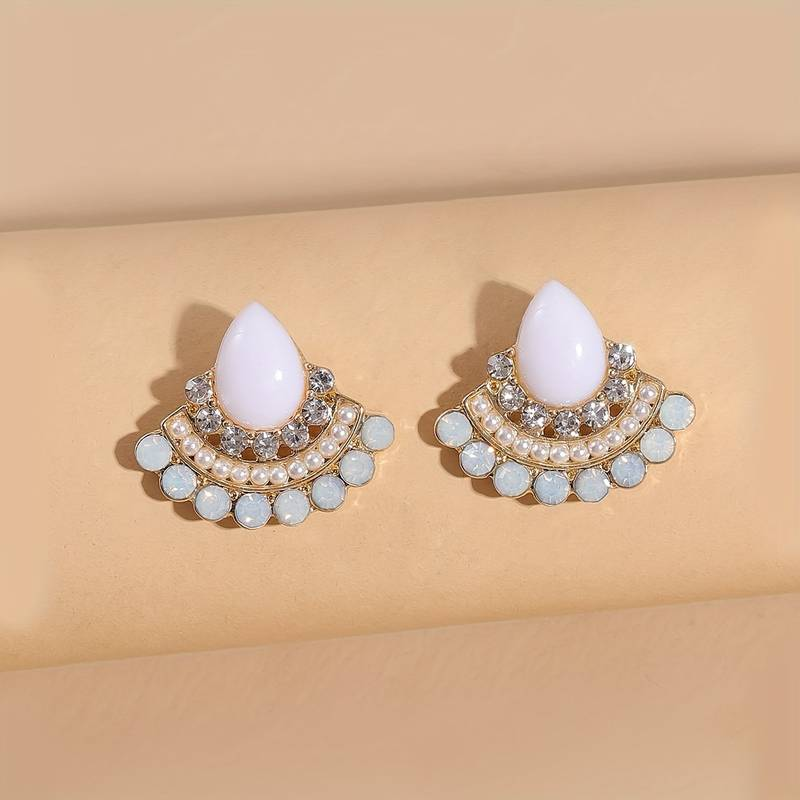 Caravanas Gota Blanca Elegantes