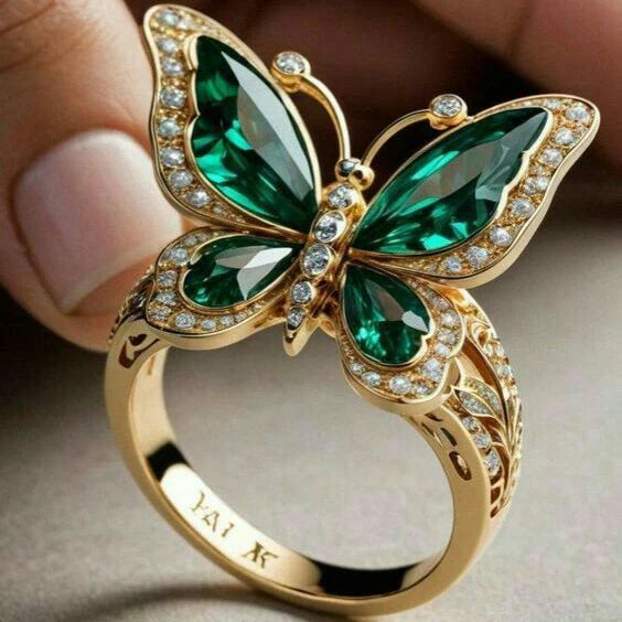 Anillo Mariposa Cristalina Verde en Oro