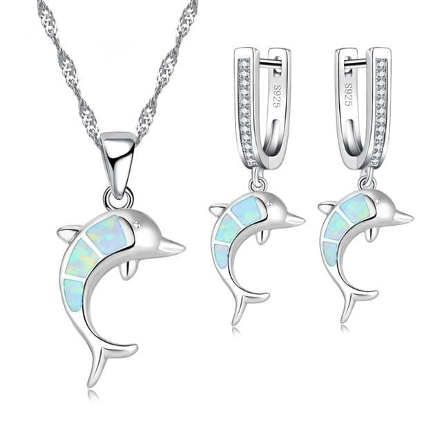 Conjunto de Collar y Caravanas de Ópalo y Plata con Forma de Delfín